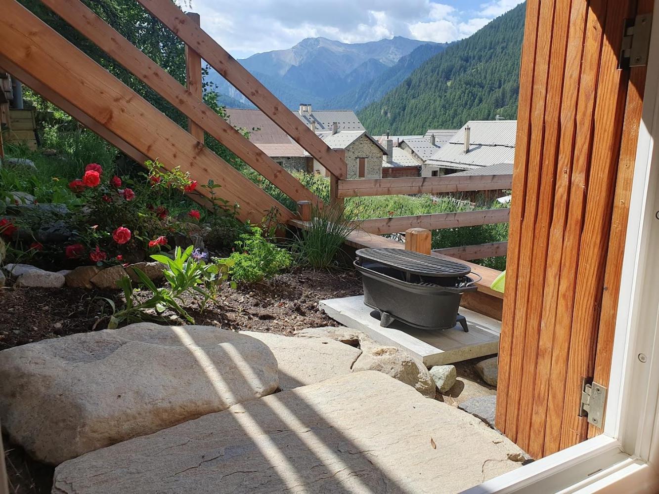 Chalet Ailleurs Appartement A Molines En Queyras Εξωτερικό φωτογραφία